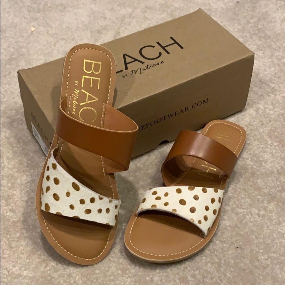 NWT Beach Coastal Sandal by Matisse
